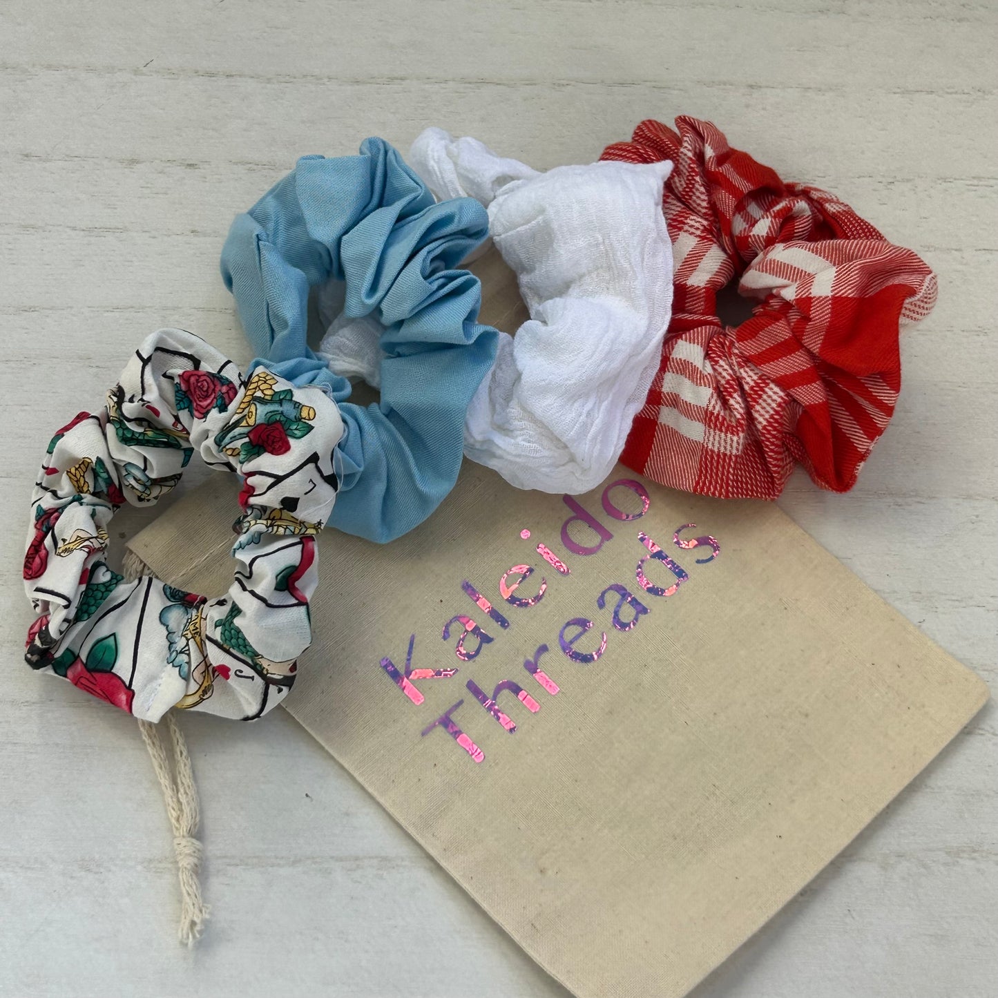 Wonderland Scrunchies 4 Pack