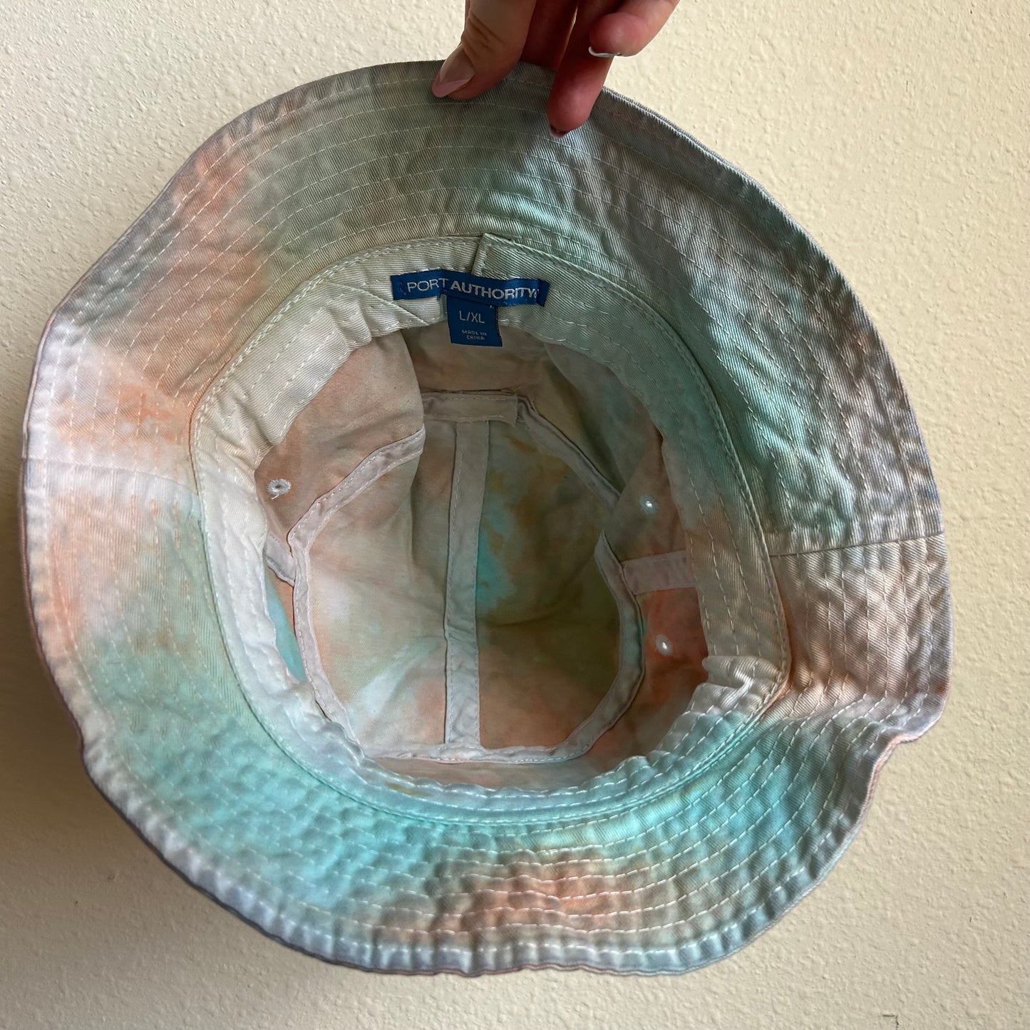 Girl Scouts Ice Skating Bucket Hat